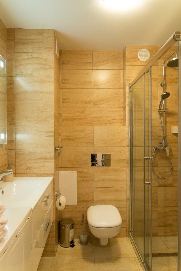 Apartament Na Urlop - Centrum - Przy Amfiteatrze - 500M Do Basenow Wisła Buitenkant foto